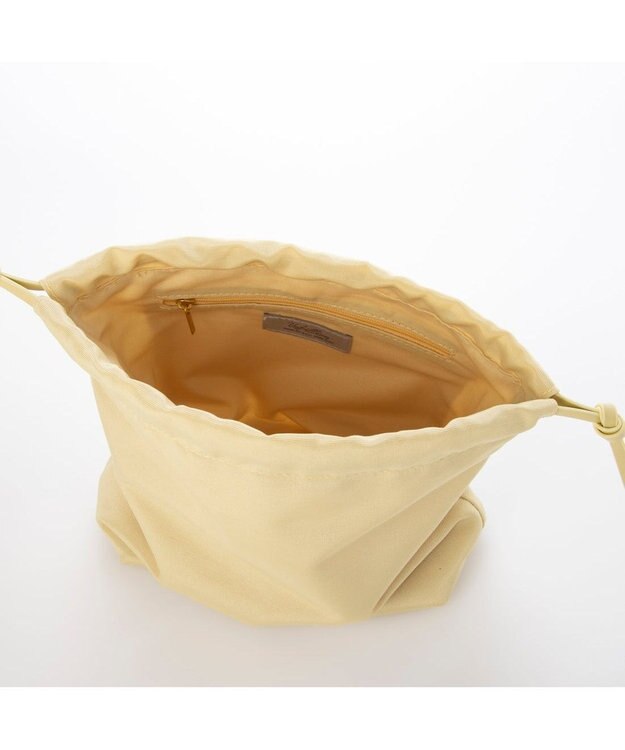 UNBILLION カシュカシュ cachecache / アシンメトリーバックル付きホーボーバッグ イエロー