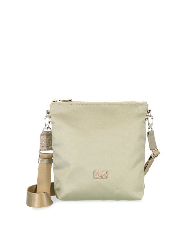 IBIZA シウダード　ナイロンショルダーバッグ アイボリー