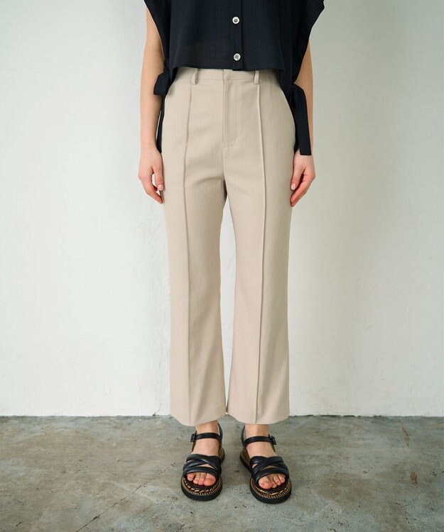 GRACE CONTINENTAL スリムフレアパンツ ベージュ