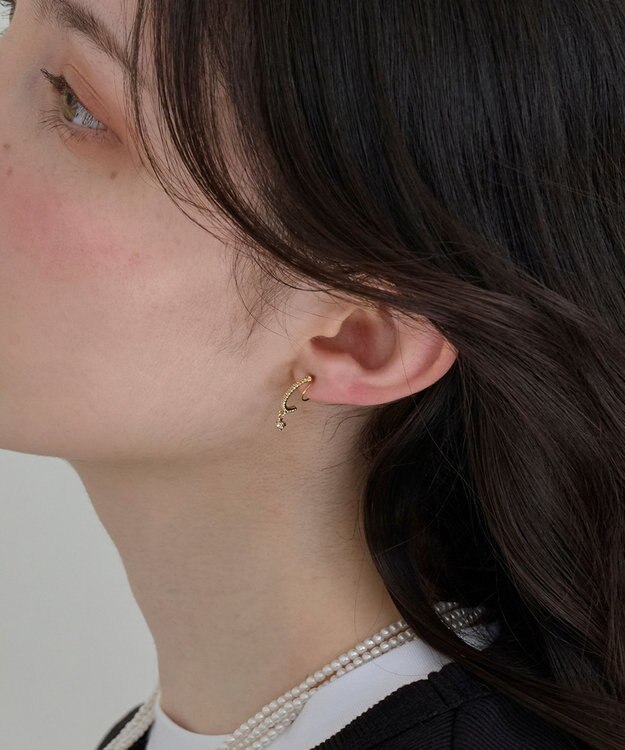 Phoebe 〈痛くないシリーズ/金属アレルギー対応〉ミルキースパークライトフィットイヤリング/ニッケルフリー/星 ゴールド