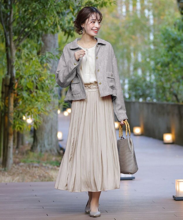 Tiaclasse 【安田美沙子さん着用・洗える】ヴィンテージサテンプリーツスカート アイボリー