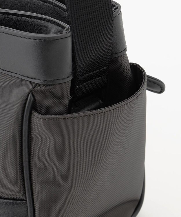 Y'SACCS トラベル ホライズンショルダー ダークグレー