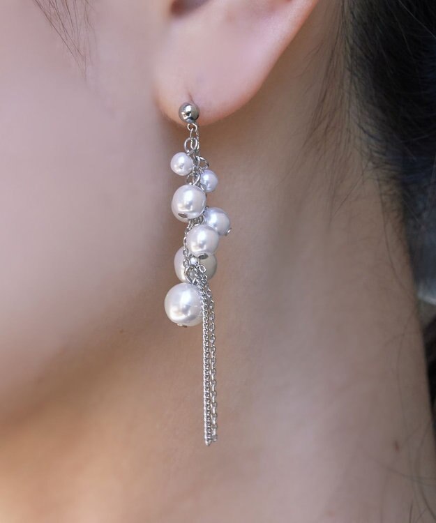 Tiaclasse パール＋タッセルチェーンピアス シルバー