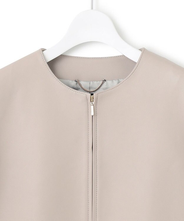 23区 ラムレザー ノーカラー ブルゾン アイボリー系