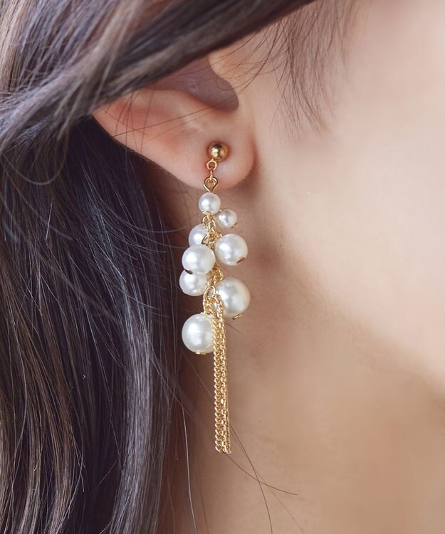 Tiaclasse パール＋タッセルチェーンピアス ゴールド