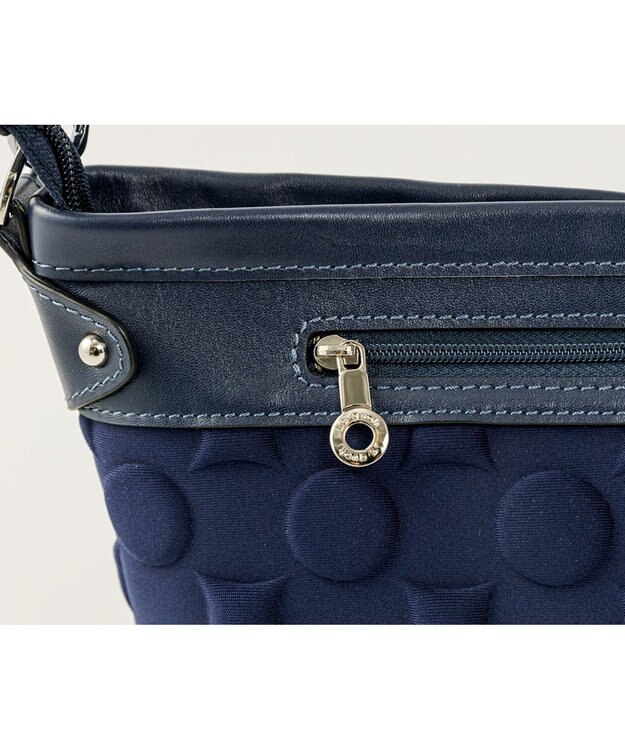 MIYABIYA 【撥水加工】La quoh with kirakaracho 南蛮七宝エンボスボンディング ショルダー 瑠璃紺(ネイビー)