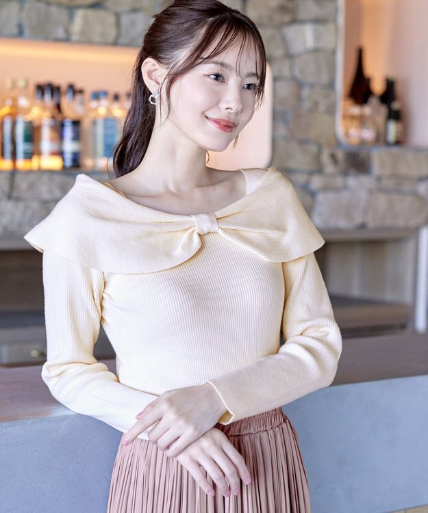 Tiaclasse リボン衿リブニットトップス オフホワイト