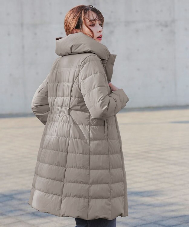 Tiaclasse 【ダウン70%撥水加工】スタンドカラーダウンコート ベージュ