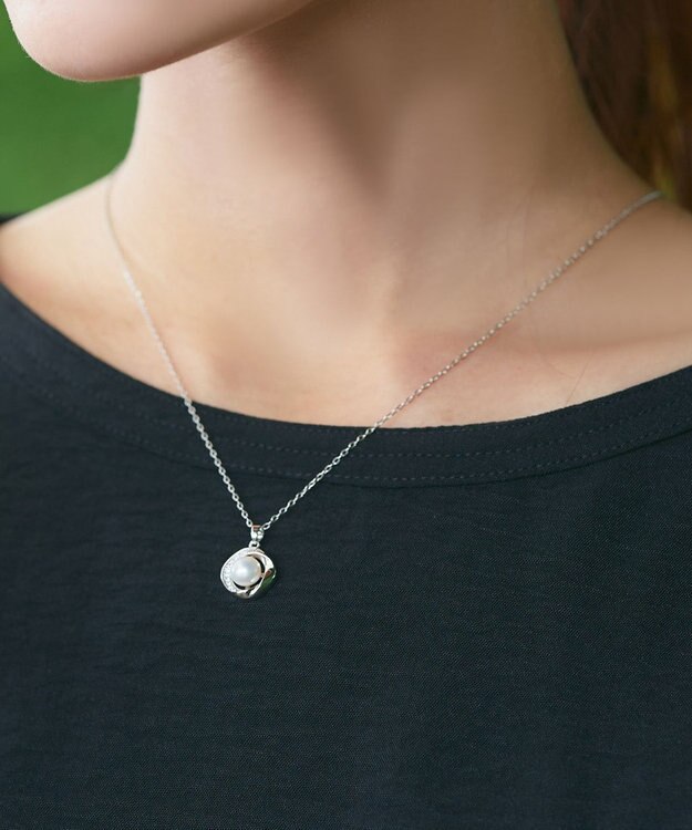 Tiaclasse 【金属アレルギー対応】淡水パールピアス＆ネックレス シルバー