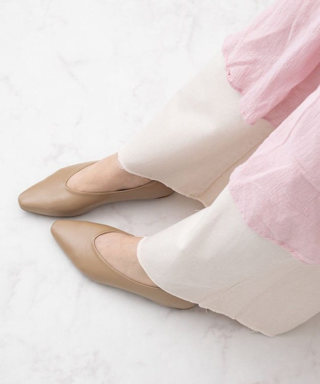 Bridget Birkin 【Bridget Birkin】Vカットレインパンプス ベージュ