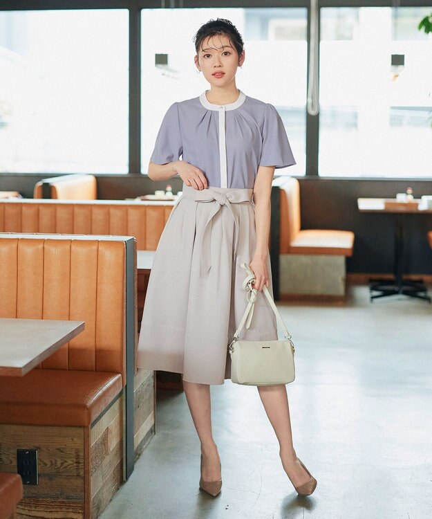 Tiaclasse L 【新色追加・洗える】フロントタック配色ブラウス サックス×オフ