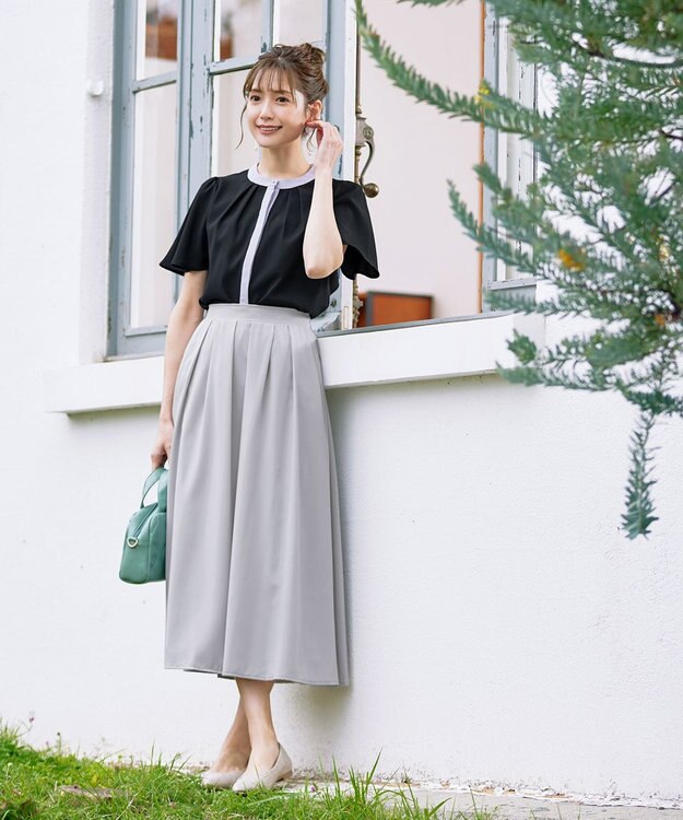 Tiaclasse L 【新色追加・洗える】フロントタック配色ブラウス ブラック×グレー