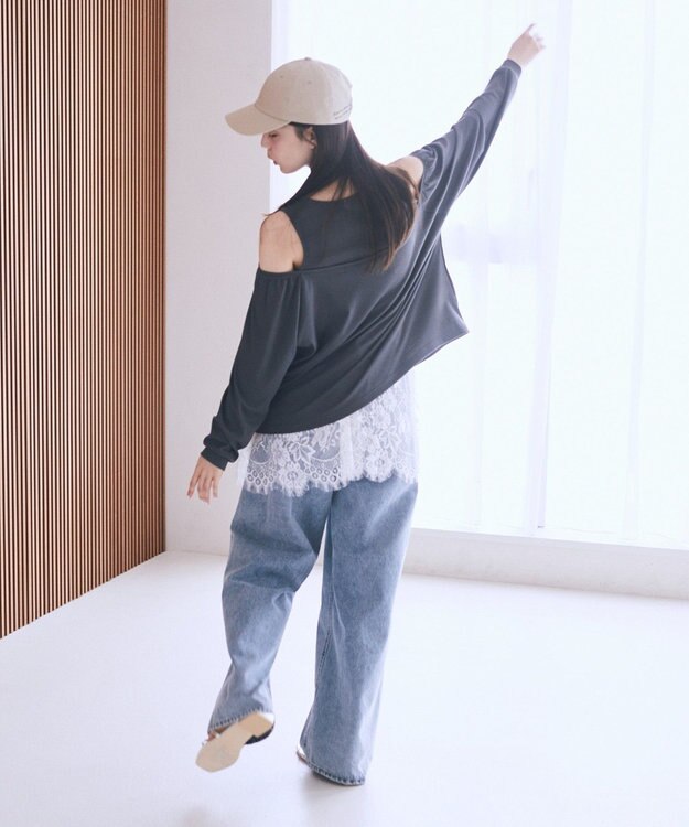 earth music&ecology マルチウェイショルダースリットトップス Charcoal Gray