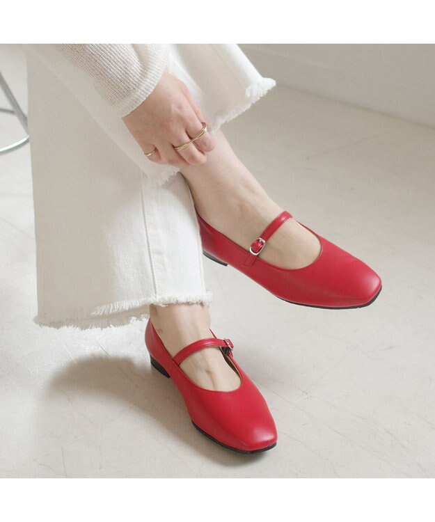 Pointer 日本製 本革ストラップ付きパンプス レッド