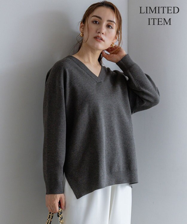 23区 L 【Lサイズ限定/洗える】ヴィスコースストレッチ Ｖネック ニット グレー系