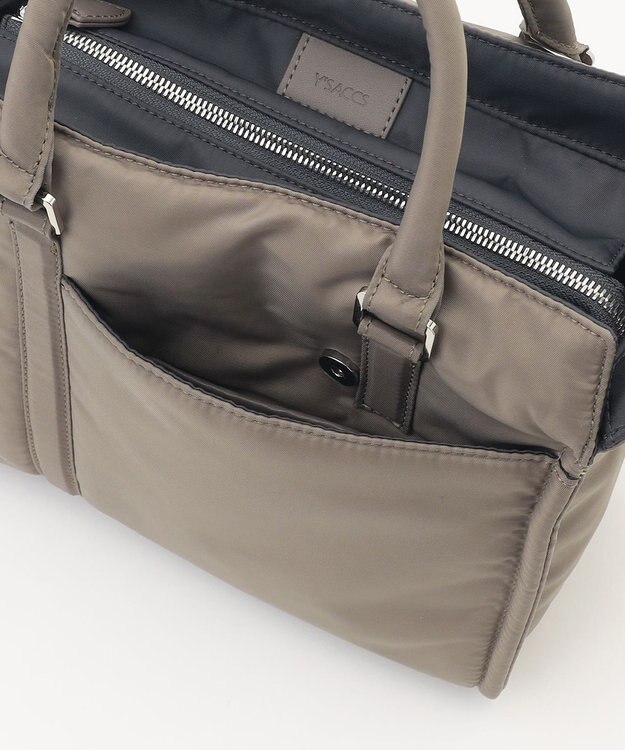 Y'SACCS ツイルナイロン　スクエアトート　Sサイズ グレージュ【web限定カラー】