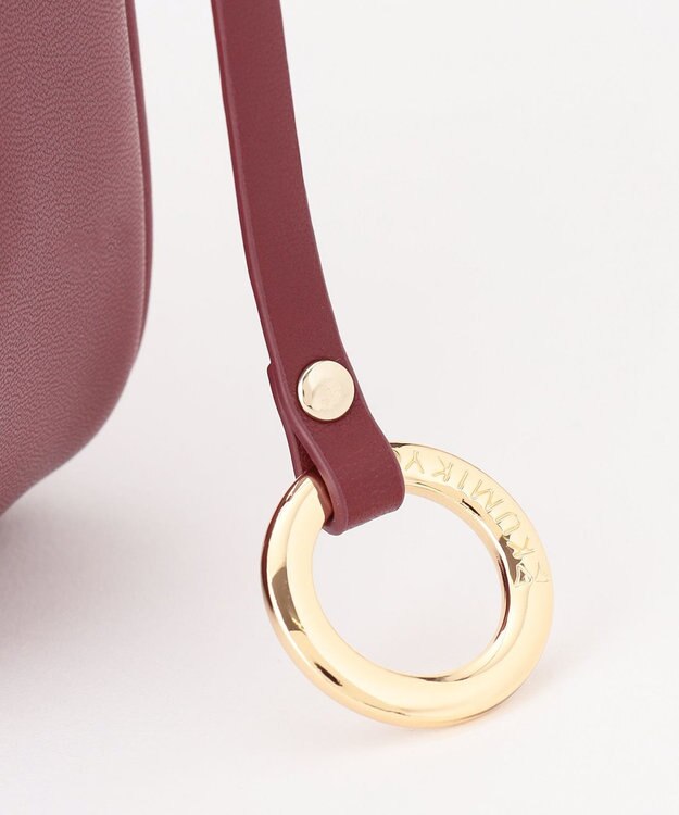 組曲 キルティングショルダー バッグ レッド系