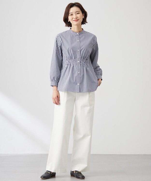 J.PRESS LADIES S 【洗える・接触冷感・UVケア】エステネージュストライプ シャーリング  ブラウス ホワイト×ネイビーギンガム系