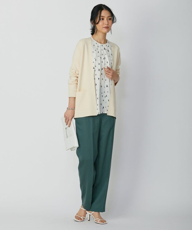 ICB 【UVケア・速乾】Back Satin Amunzen クルーネックブラウス オフホワイト系