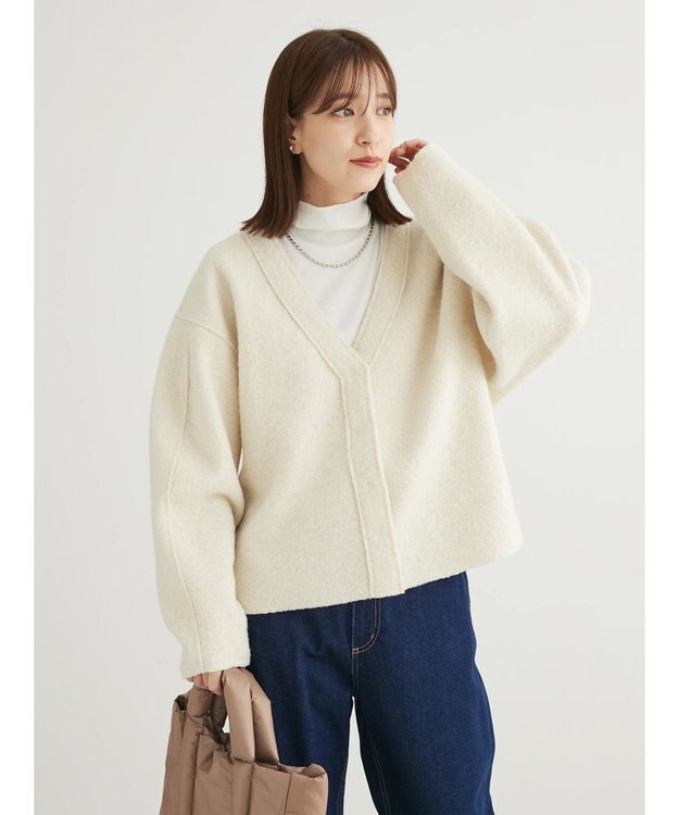 Green Parks ・ＥＬＥＮＣＡＲＥ　ＤＵＥ　ブークレＶネックカーデ Ivory