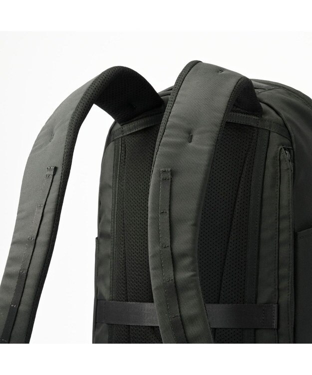 ACE BAGS & LUGGAGE ace. シルパック ビジネスリュック  B4サイズ 15.6インチPC収納 軽量 68883 エース ブラック
