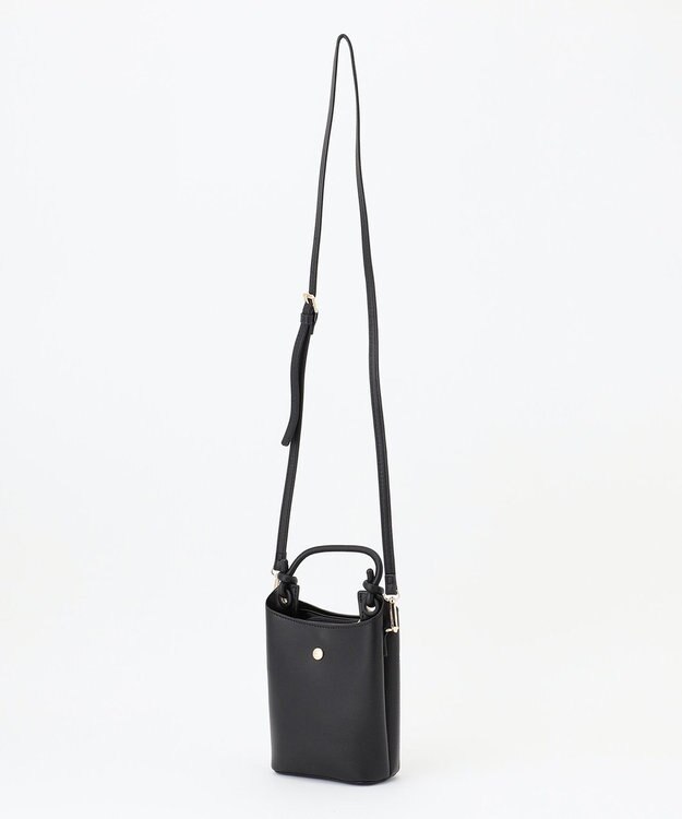 LA BAGAGERIE 【maison vert】 【多収納】ノットデザインポシェット ブラック