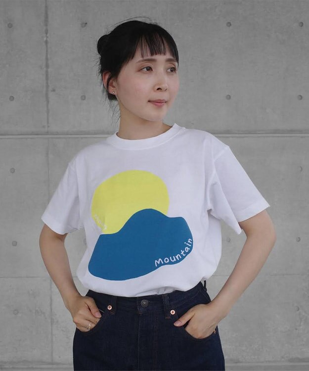 nitorito 【UNISEX】mountain&moon Tシャツ yellow