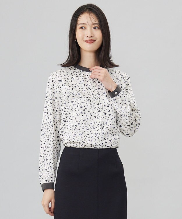 J.PRESS LADIES L 【洗える】スパンウェーブフラワープリント ブラウス ホワイト系