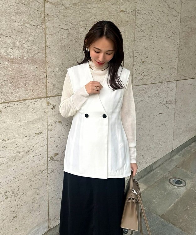 Green Parks AnriettMusee ネック切替デザインベスト Off White