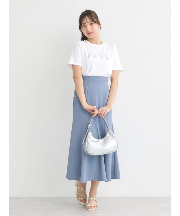 earth music&ecology 襟パール刺繍ロゴＴシャツ White