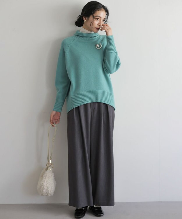 組曲 L 【加藤ローサさん着用】ラメストライプ ワイドパンツ グレー系1