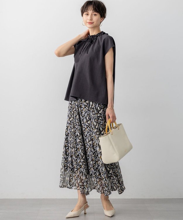 23区 【WEB&一部店舗限定】ライトタンブラー ギャザー フリル ブラウス グレー系