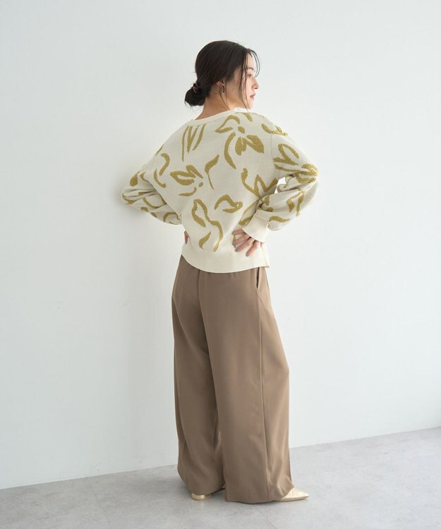 YECCA VECCA アート柄ふくれジャガードニット Ivory