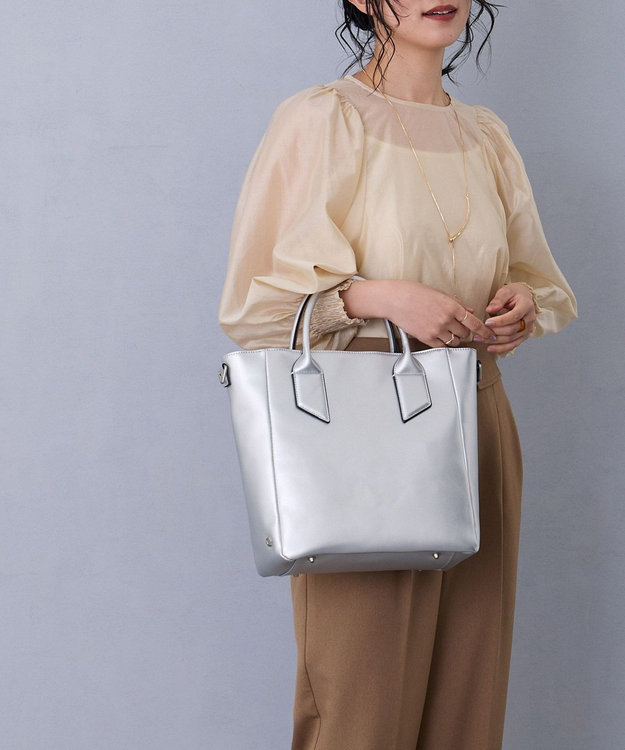 MioFIRANO SILHOUETTE U002 ショルダーバッグ A4サイズ対応 SILVER