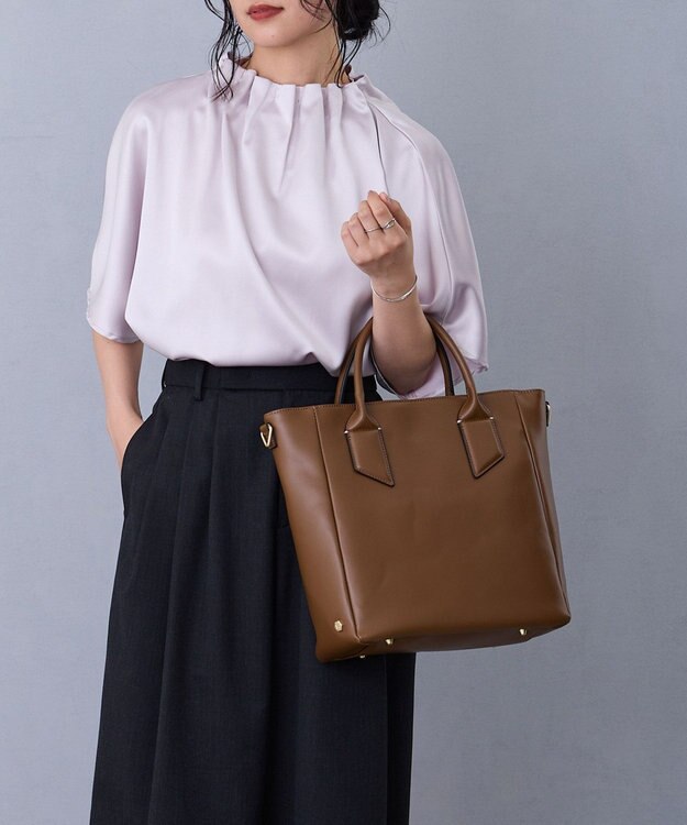 MioFIRANO SILHOUETTE U002 ショルダーバッグ A4サイズ対応 CAMEL