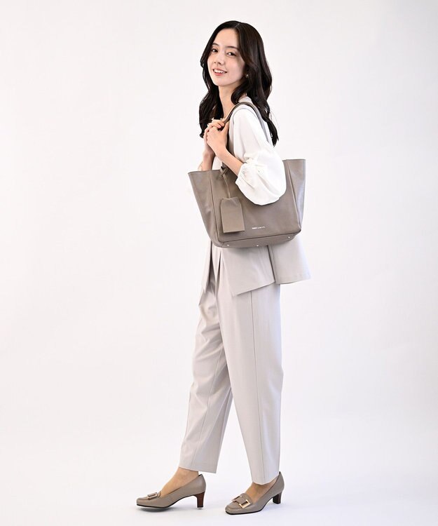 Hekhèr Le Style de Vie 【日本製 / A4サイズ対応/セレモニーにも】シュリンクレザー トートバッグ グレージュ