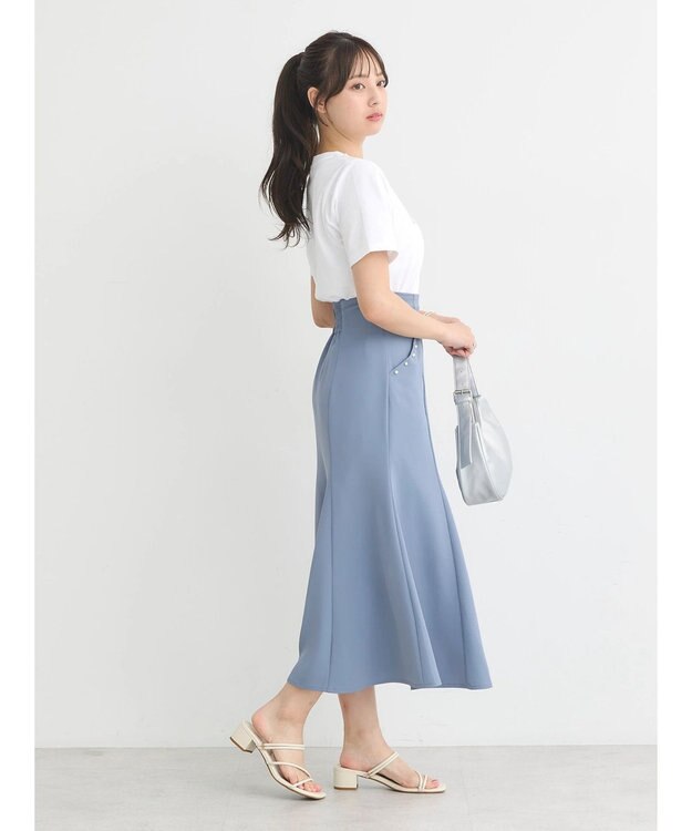 earth music&ecology 襟パール刺繍ロゴＴシャツ White