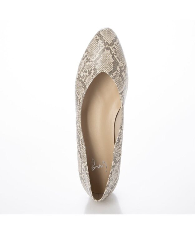 ing <ing>【WEB限定】【レイン対応】Vカットパンプス アイボリーカタオシ