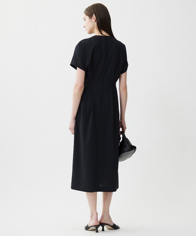 ICB L 【接触冷感・吸水速乾・防シワ・UVケア・洗える】 エステルドライトロ ワンピース ネイビー×ブラック系