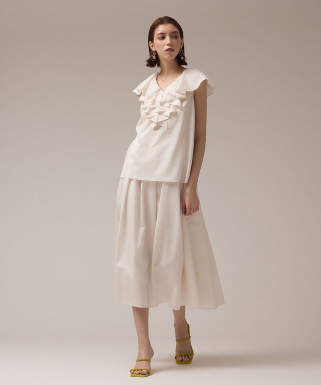 GRACE CONTINENTAL フリルカラートップ キナリ