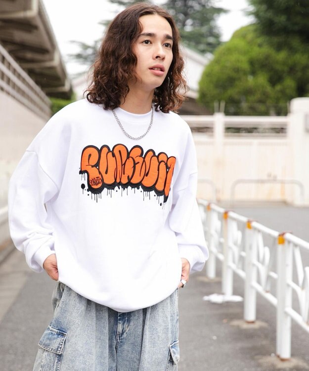 WEGO アクセ付きグラフィックプルオーバー ホワイト