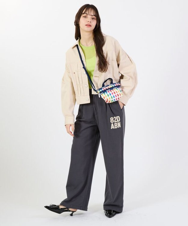 LeSportsac MINI CROSSBODY/ハリボーゴールドベアーズネイビー ハリボーゴールドベアーズネイビー