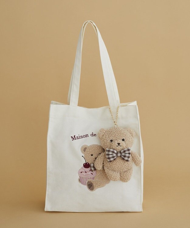 Maison de FLEUR 【限定カラーあり】リボンベアパスケース Beige