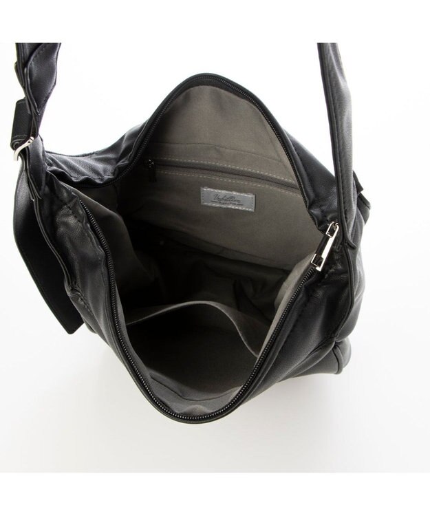 UNBILLION カシュカシュ cachecache / レザータッチソフトショルダーバッグ ブラック