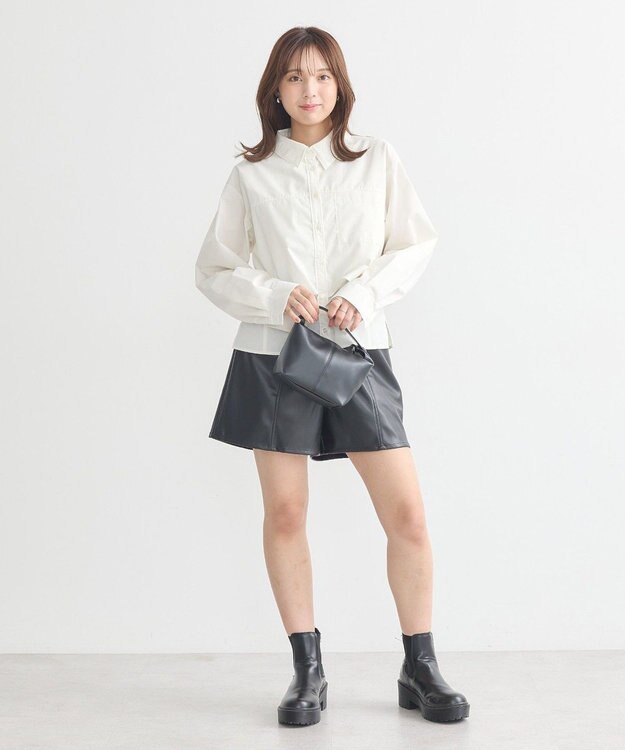 earth music&ecology ロールアップスリーブボクシーシャツ Off White