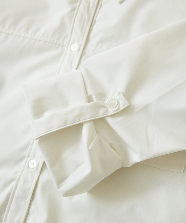 earth music&ecology ロールアップスリーブボクシーシャツ Off White