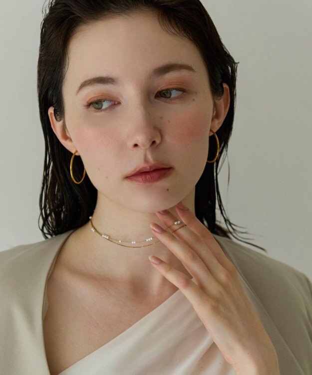 Phoebe 〈金属アレルギー対応〉スキニーラインフープピアス　ゴールド　ステンレス ゴールド
