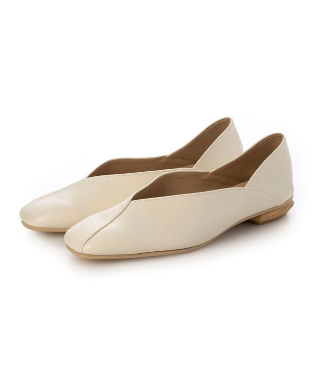 MODE ET JACOMO <carino>スクエアトゥフラットパンプス ホワイト