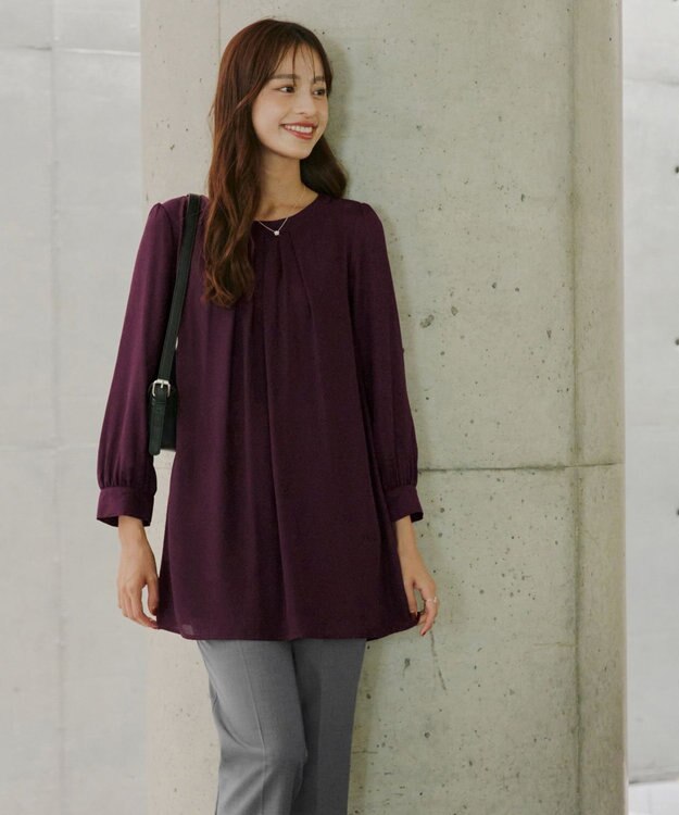 Tiaclasse L 【新色追加・洗える】裏起毛ジョーゼット胸元タックチュニックブラウス ボルドー