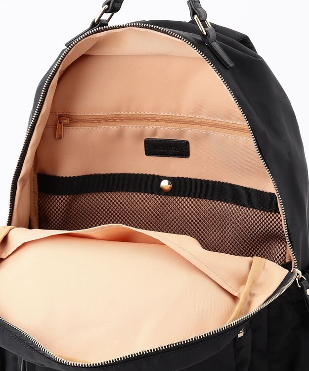 LA BAGAGERIE 【MONICA】13ポケットナイロンリュック ブラック